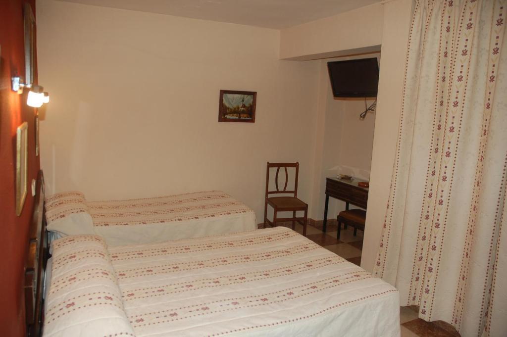 Hostal Residencia Castilla Cuenca  Værelse billede
